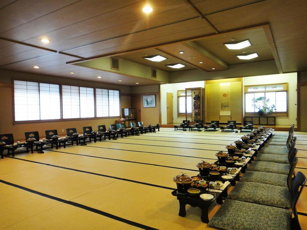Asahiya Ryokan Yonezawa Exterior photo
